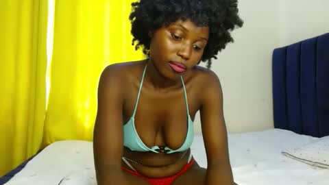 Snapshot of sweety_spixxy chatting on 02/20/26, 10:38 Dolly online show from 02/20/26, 10:38