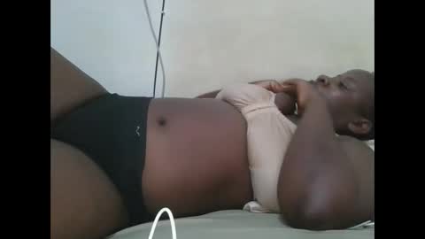 sweetyass25 online show from 09/26/25, 06:56