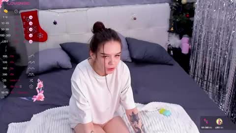 Snapshot of sweetydeviliya chatting on 01/22/25, 12:27 sweetydeviliya online show from 01/22/25, 12:27