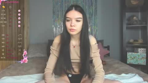 Snapshot of sweetydeviliya chatting on 02/19/25, 01:06 sweetydeviliya online show from 02/19/25, 01:06