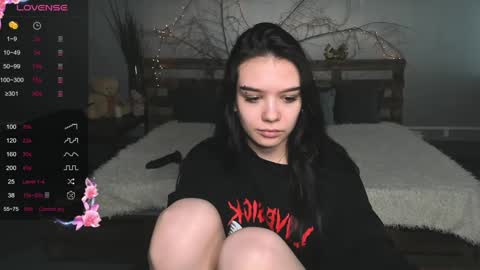 Snapshot of sweetydeviliya chatting on 02/27/25, 10:48 sweetydeviliya online show from 02/27/25, 10:48