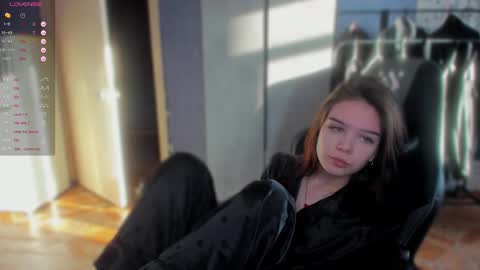 Snapshot of sweetydeviliya chatting on 12/05/25, 08:23 sweetydeviliya online show from 12/05/25, 08:23