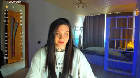 Aiza online show from 03/20/26, 07:13