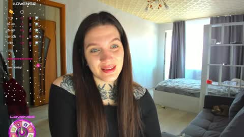 Aiza online show from 03/27/26, 07:03