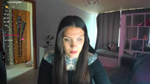 Snapshot of sweetyladiy chatting on 05/12/26, 07:05 Aiza online show from 05/12/26, 07:05