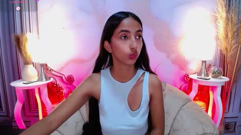 LAURA online show from 09/09/25, 01:54