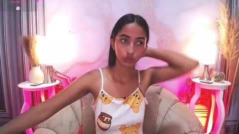 LAURA online show from 09/11/25, 12:16