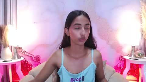 LAURA online show from 09/13/25, 12:05