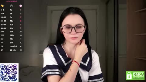 Astrid online show from 10/27/25, 07:18