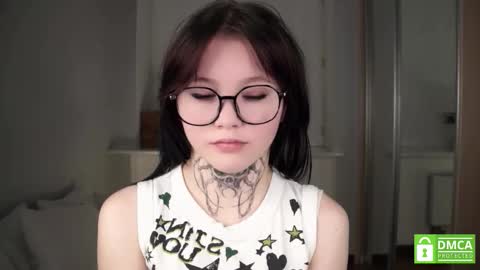 Astrid online show from 12/01/25, 07:52