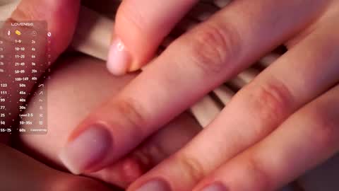 Astrid online show from 03/08/26, 02:04