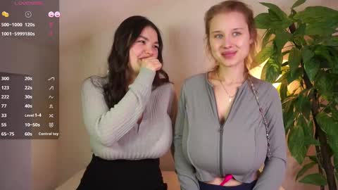 Astrid online show from 04/22/26, 06:16