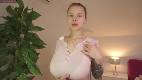 Astrid online show from 05/11/26, 05:13