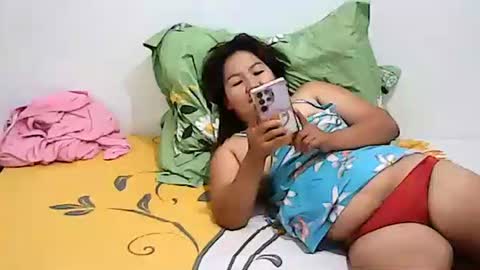 Sweetyummygirl online show from 03/03/26, 07:53