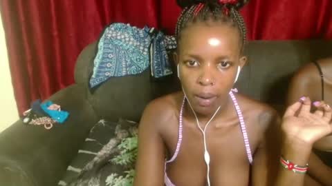 Snapshot of sweetz_candice chatting on 03/09/25, 06:54 sweetz_candice online show from 03/09/25, 06:54
