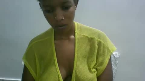 sweetz_candice online show from 10/22/25, 03:01