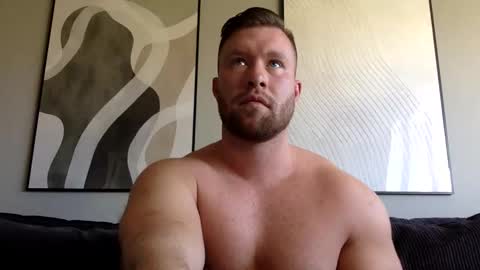 Snapshot of swekingxx chatting on 11/03/25, 12:06 swekingxx online show from 11/03/25, 12:06