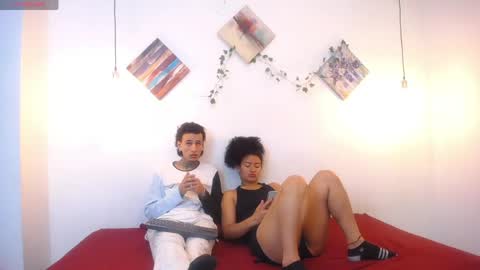 lorena- esteban online show from 04/13/26, 12:54