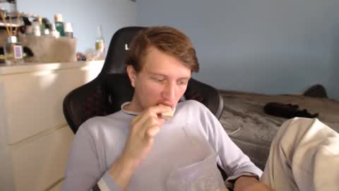 Cat online show from 02/28/26, 09:54