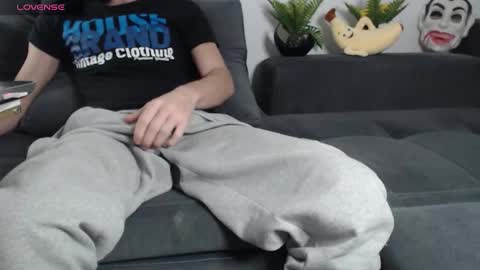 SwetLittleBoy4u online show from 02/13/26, 12:56