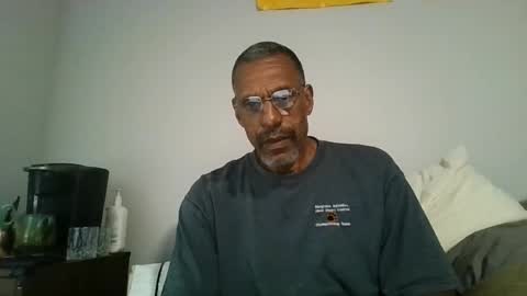 swimmerbod2495 online show from 07/10/26, 09:28