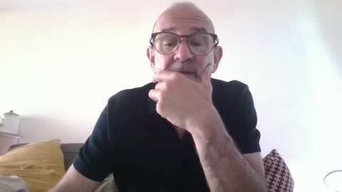 swimmi70 online show from 05/27/26, 07:49