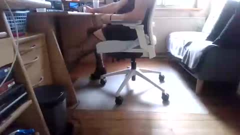 Snapshot of swisscouple73 chatting on 02/14/25, 08:10 Swiss Couple online show from 02/14/25, 08:10