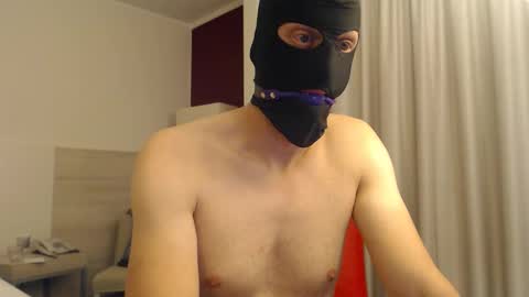 swissslave111 online show from 09/23/25, 09:29