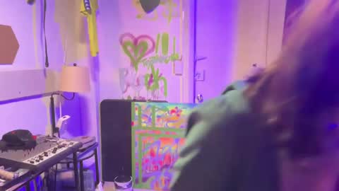 switchinjay online show from 09/25/25, 08:07