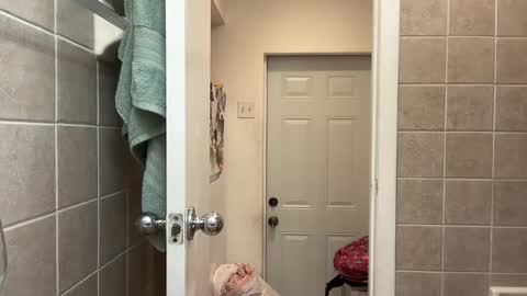 switchinjay online show from 10/05/25, 05:17