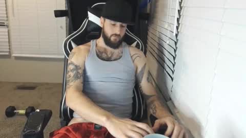 swoozy_ online show from 12/03/25, 02:08