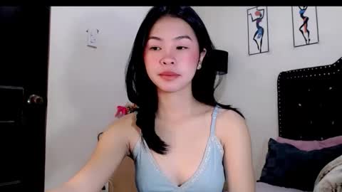 Snapshot of swt_asianholly chatting on 11/04/25, 01:16 Holly online show from 11/04/25, 01:16