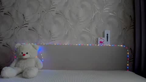 Ana online show from 02/20/25, 10:48