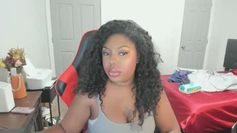 sxamleuy online show from 12/18/25, 02:28