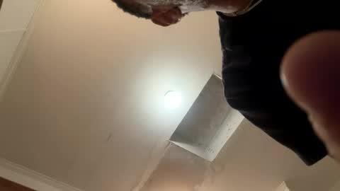 Snapshot of sxfl chatting on 11/23/25, 01:16 sxfl online show from 11/23/25, 01:16