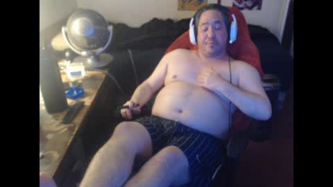 Snapshot of sxykoreandick chatting on 05/13/26, 06:27 Rick Hard online show from 05/13/26, 06:27