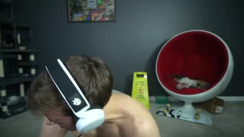 Sydaffect online show from 02/11/25, 03:40