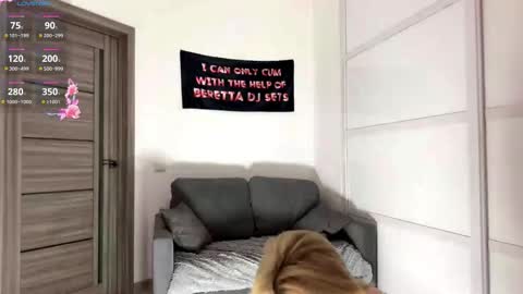 Mona online show from 02/26/26, 05:12