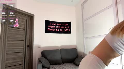 Mona online show from 03/16/26, 05:06