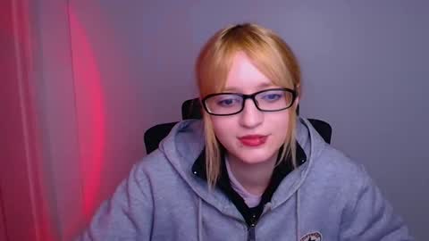 Syfer online show from 11/26/25, 10:27