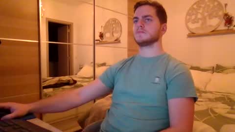 syl092 online show from 01/16/25, 04:28