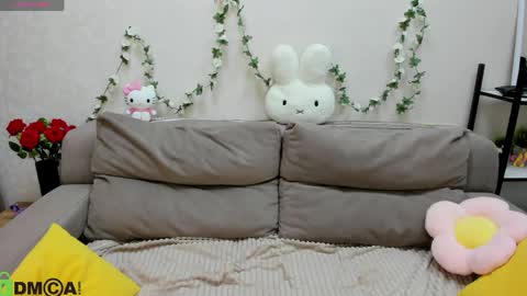 Sylvia online show from 05/01/26, 01:10