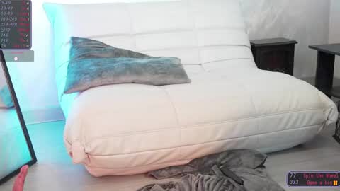 Sylvie online show from 02/20/26, 06:26