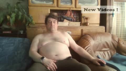 Snapshot of sympa_trique chatting on 06/24/26, 10:47 sympa_trique online show from 06/24/26, 10:47