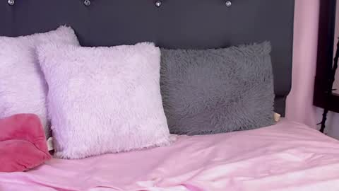 symphonny online show from 02/07/25, 04:14