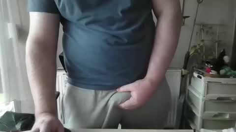 sympon1e online show from 03/31/26, 03:23