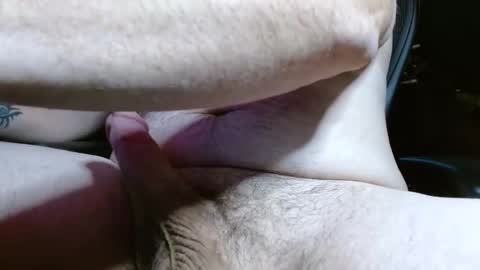 Snapshot of syn_c2c_neb chatting on 11/20/25, 04:18 Syn online show from 11/20/25, 04:18