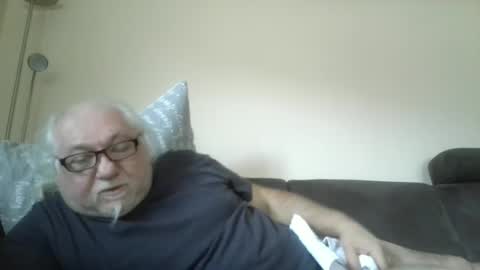 Snapshot of synek65 chatting on 01/01/25, 12:55 synek65 online show from 01/01/25, 12:55