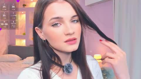 Eva online show from 11/18/25, 07:07