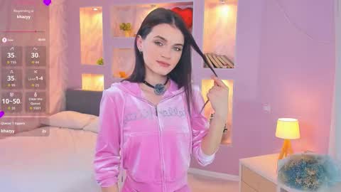 Eva online show from 11/26/25, 07:04